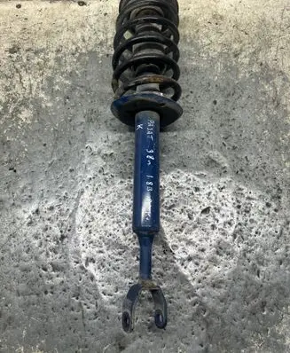 Volkswagen PASSAT B5 Front shock absorber with coil spring