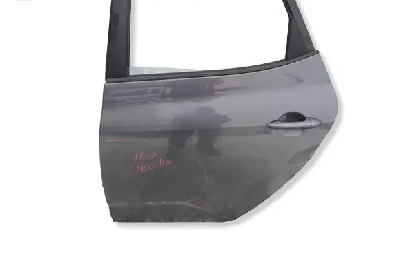 KIA Venga Rear door RB3