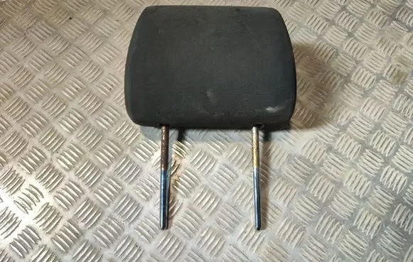 Nissan Navara D40 Front seat headrest 