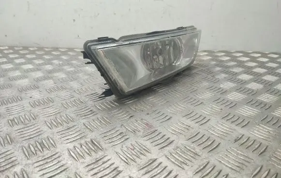 Skoda Octavia Mk3 (5E) Front fog light 5E0941699D