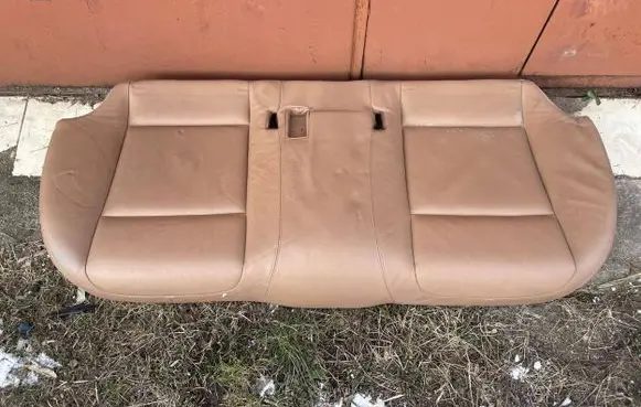 BMW 7 F01 F02 F03 F04 Rear seat D137192 STTZ