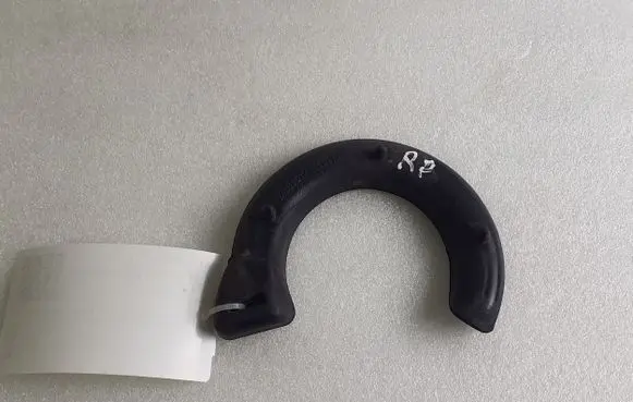 Chevrolet Camaro Front coil spring rubber mount 84038517 5911Z