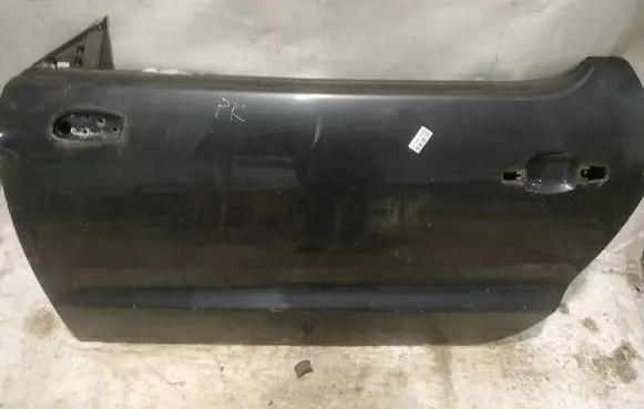 Peugeot RCZ Front door JUODOS