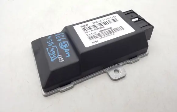 BMW 7 E65 E66 Steering rack control module 67714151 32306771415101 00001682B2