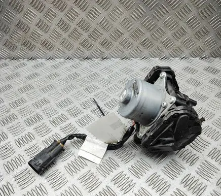 Opel Mokka B Vacuum pump 9835028580