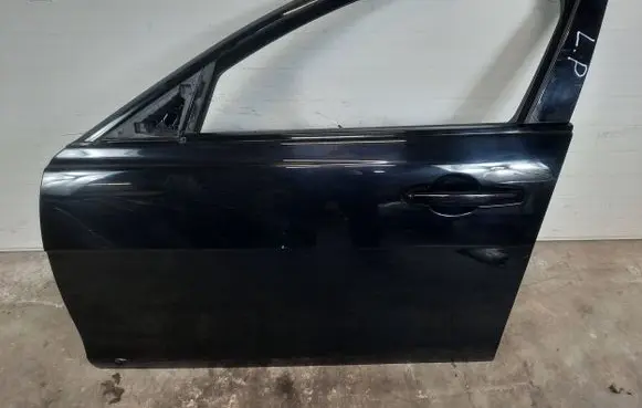 Jaguar XE Front door