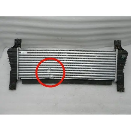 Ford Ranger Intercooler radiator 2036401 EB3G9L440AC