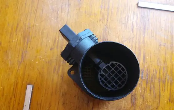 Audi A3 S3 8P Mass air flow meter 0281002531 038906461B