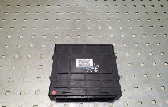 Mitsubishi Pajero Engine control unit/module MK369403 E6T01376