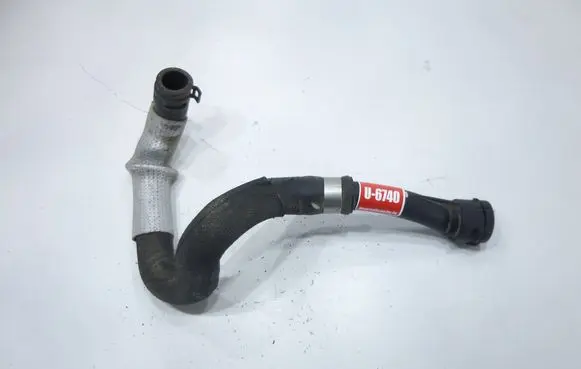 Volkswagen Touareg II Engine coolant pipe/hose 7P6122291H