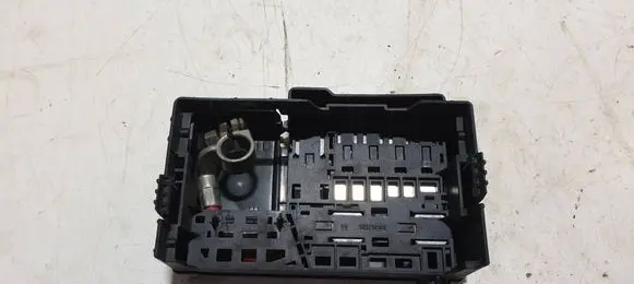 Opel Meriva B Positive cable (battery) 525230582