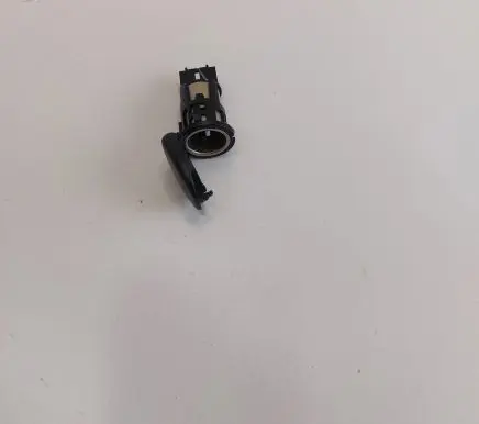 Nissan Leaf II (ZE1) Cigarette lighter 