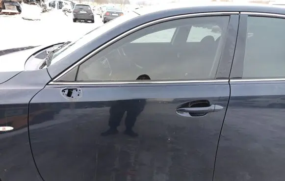 Lexus IS 220D-250-350 Front door