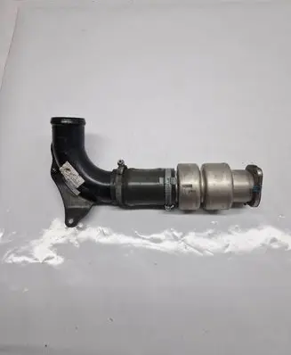 Ford Focus Intercooler hose/pipe AV616C750 A12422999