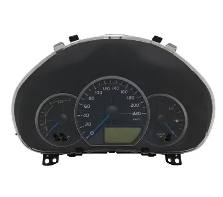 Toyota Yaris Speedometer (instrument cluster) 838000DT70 MB1575507734