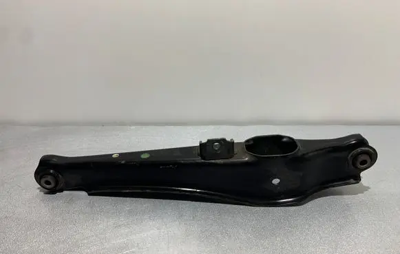 Mitsubishi Outlander Rear control arm