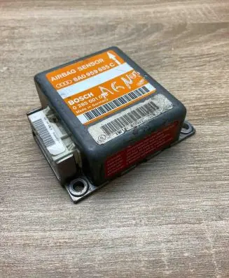 Audi A4 S4 B5 8D Airbag control unit/module 8A0959655C 0285001038