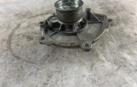 Jeep Cherokee III KJ Water pump 058118333