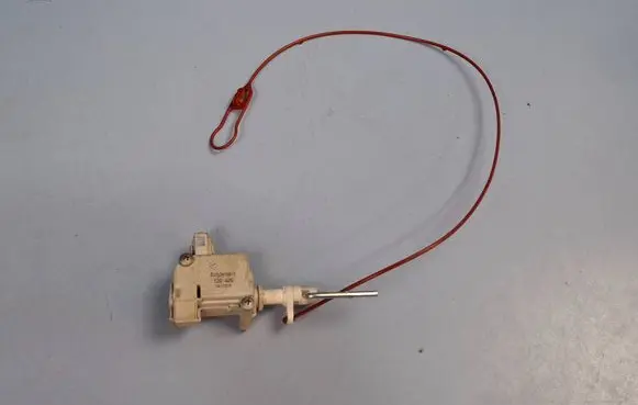 Audi Q7 4M Fuel tank cap lock 4L0810773E HP120426