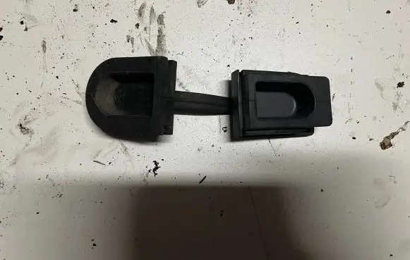 BMW X5 E70 Other engine bay part 537812