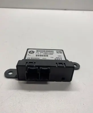 Chrysler Pacifica Parking PDC control unit/module 68193772AI 19224BE 0263014136
