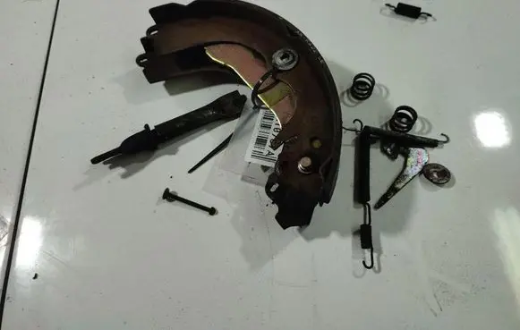 Subaru Forester SG Handbrake/parking brake pads 