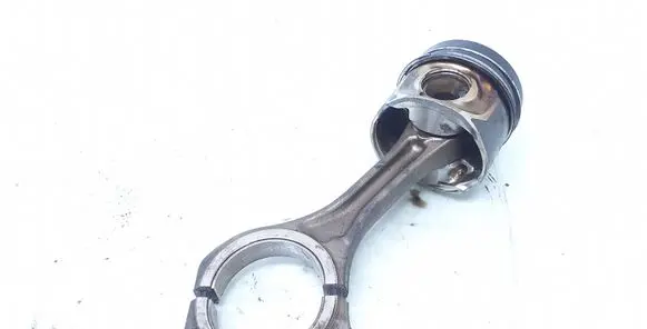Audi A4 S4 B7 8E 8H Piston with connecting rod 059AB