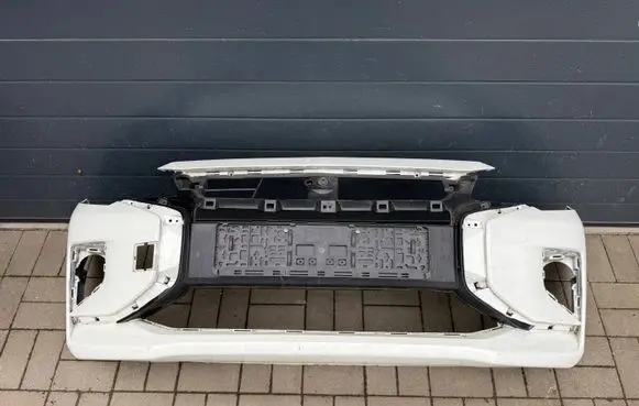 Mitsubishi Space Star Front bumper 6400J973ZZ