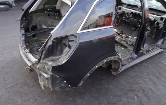 Opel Antara Body 