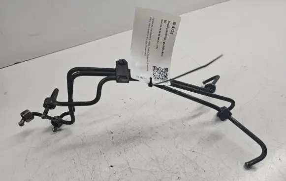 Audi A4 S4 B6 8E 8H Fuel injector supply line/pipe 