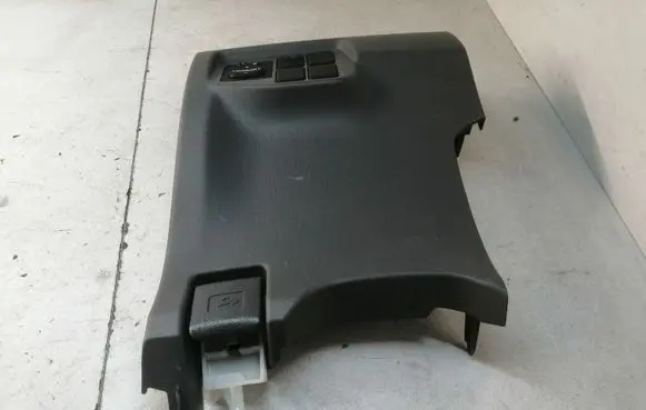 Toyota Prius (XW30) Dashboard lower bottom trim panel 5548047020