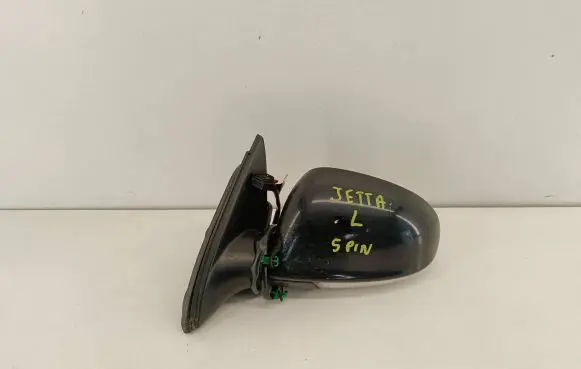 Volkswagen Jetta V Front door electric wing mirror 
