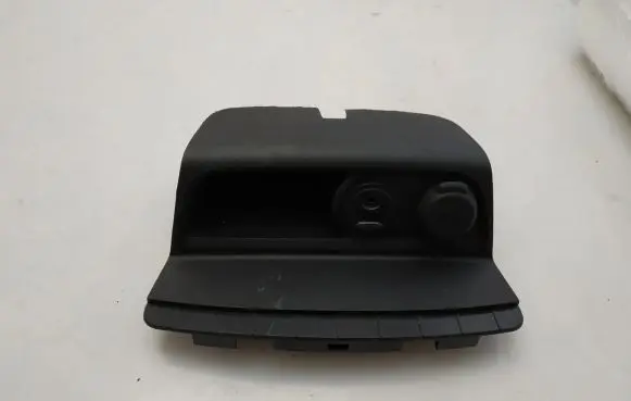 Peugeot 208 Glove box 9674655277