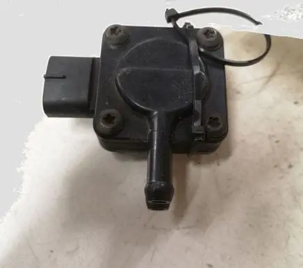 Hyundai Santa Fe Exhaust gas pressure sensor 3921027490