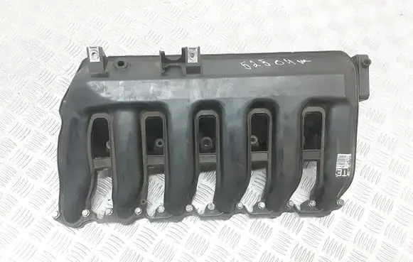 BMW 5 E60 E61 Intake manifold 7790701