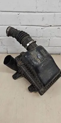KIA Retona Air filter box
