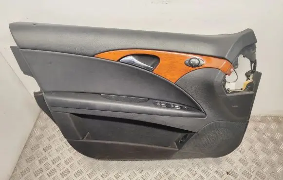 Mercedes-Benz E W211 Front door card panel trim A2117208352