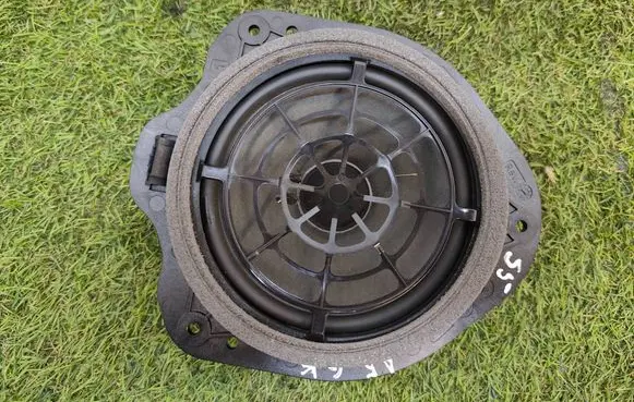 Audi S5 F5 Rear door speaker 8W6035411A UA705817 90016442804