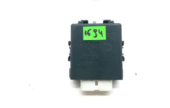Toyota Land Cruiser (J150) Door central lock control unit/module 8597060060 0515004190