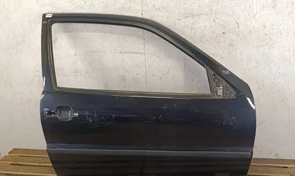 Volkswagen Polo III 6N 6N2 6NF Front door