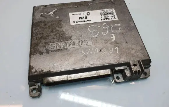 Renault Laguna I Engine control unit/module S101725111Q HOM7700860308
