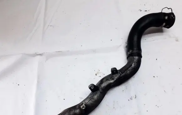 Toyota Avensis T270 Intercooler hose/pipe