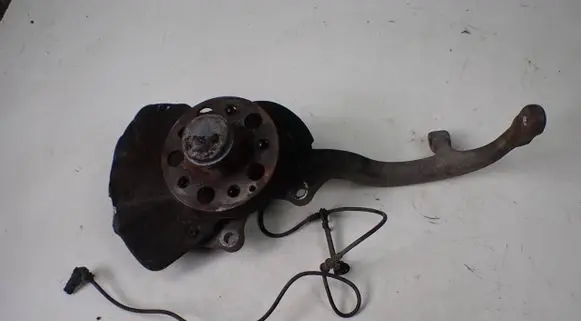 Mercedes-Benz CL C216 Front wheel hub spindle knuckle