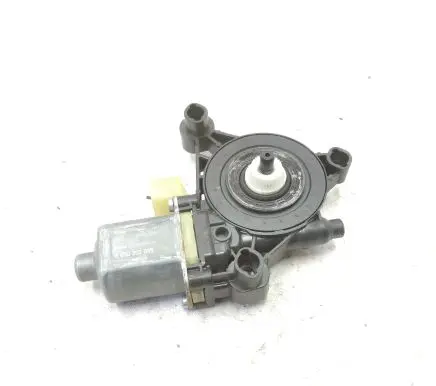 Audi Q3 F3 Rear door window regulator motor 5Q0959801