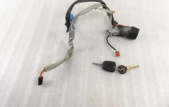 Citroen Berlingo Ignition lock 9663123280