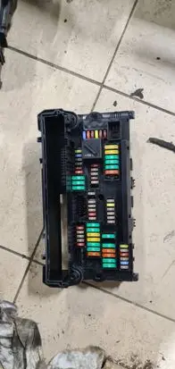 BMW 5 F10 F11 Fuse module 9252815
