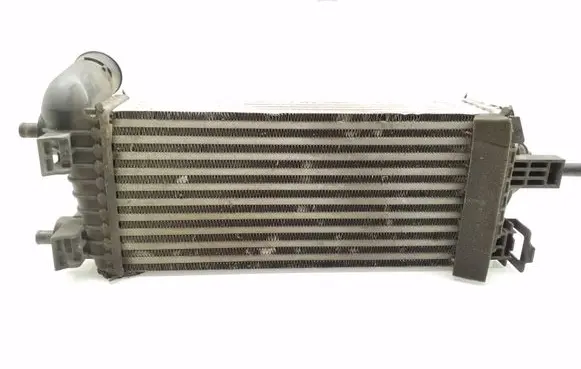 Ford Focus Intercooler radiator CV619L440VC
