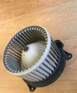 Nissan Pathfinder R51 Heater fan/blower 5NFH19805AC