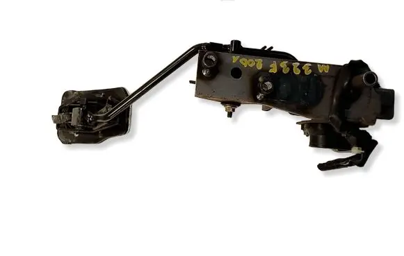 Mazda 323 Accelerator throttle pedal 896321