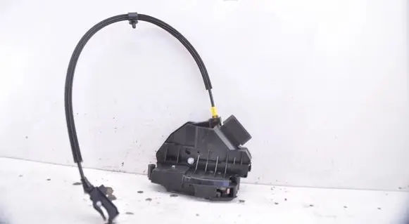 Ford C-MAX II Rear door lock AM5AR26412AE